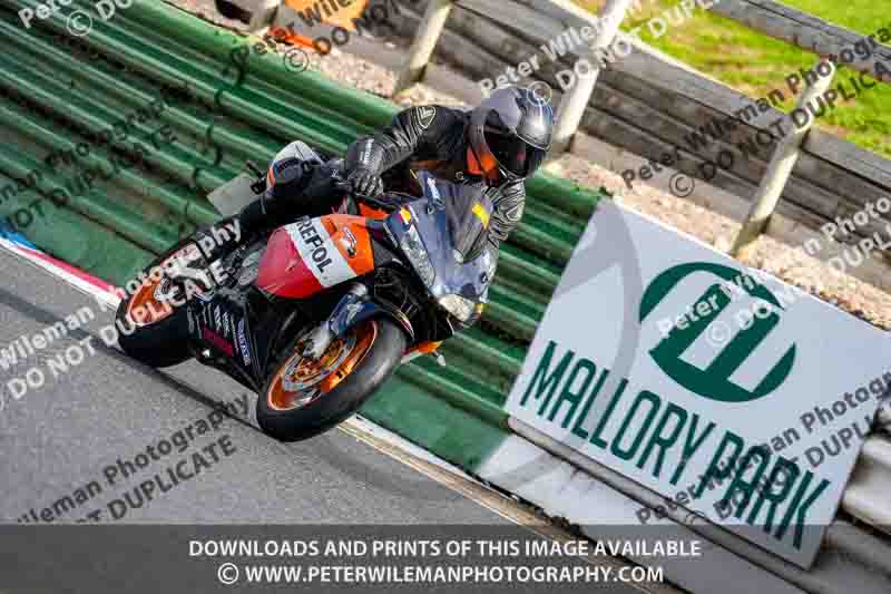 enduro digital images;event digital images;eventdigitalimages;mallory park;mallory park photographs;mallory park trackday;mallory park trackday photographs;no limits trackdays;peter wileman photography;racing digital images;trackday digital images;trackday photos